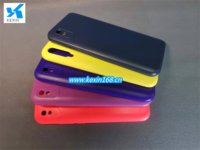 手機套(液態(tài)硅膠包塑膠)